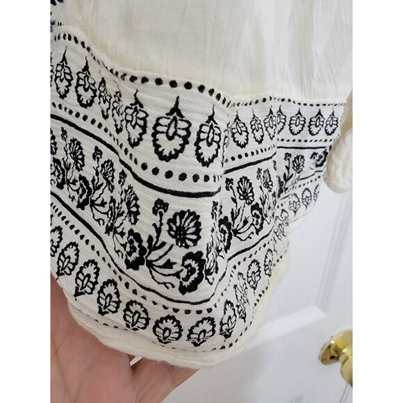 Old Navy NWOT Peasant Top 100% Viscose Cream And Black Size L Oversized - Picture 6 of 11